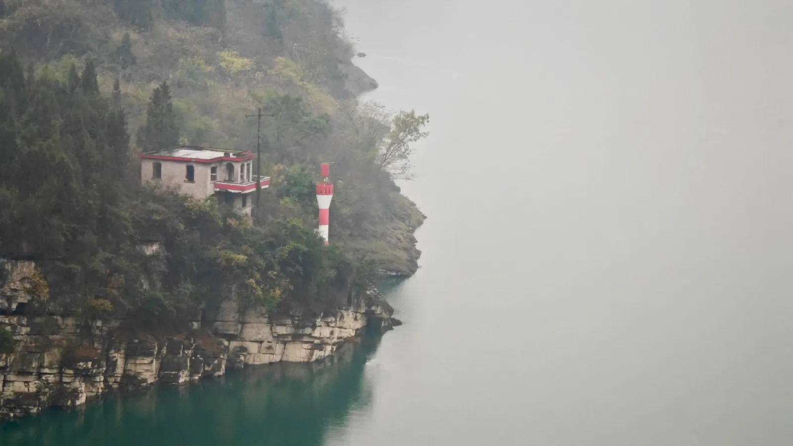 乌江山水——鹦哥峡观景台