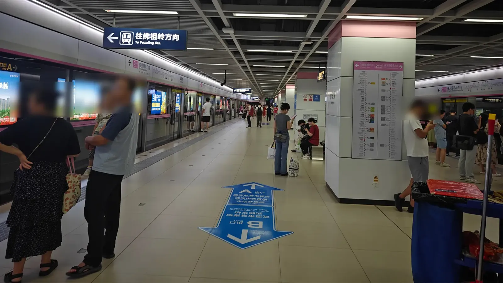 坐地铁去江汉路步行街