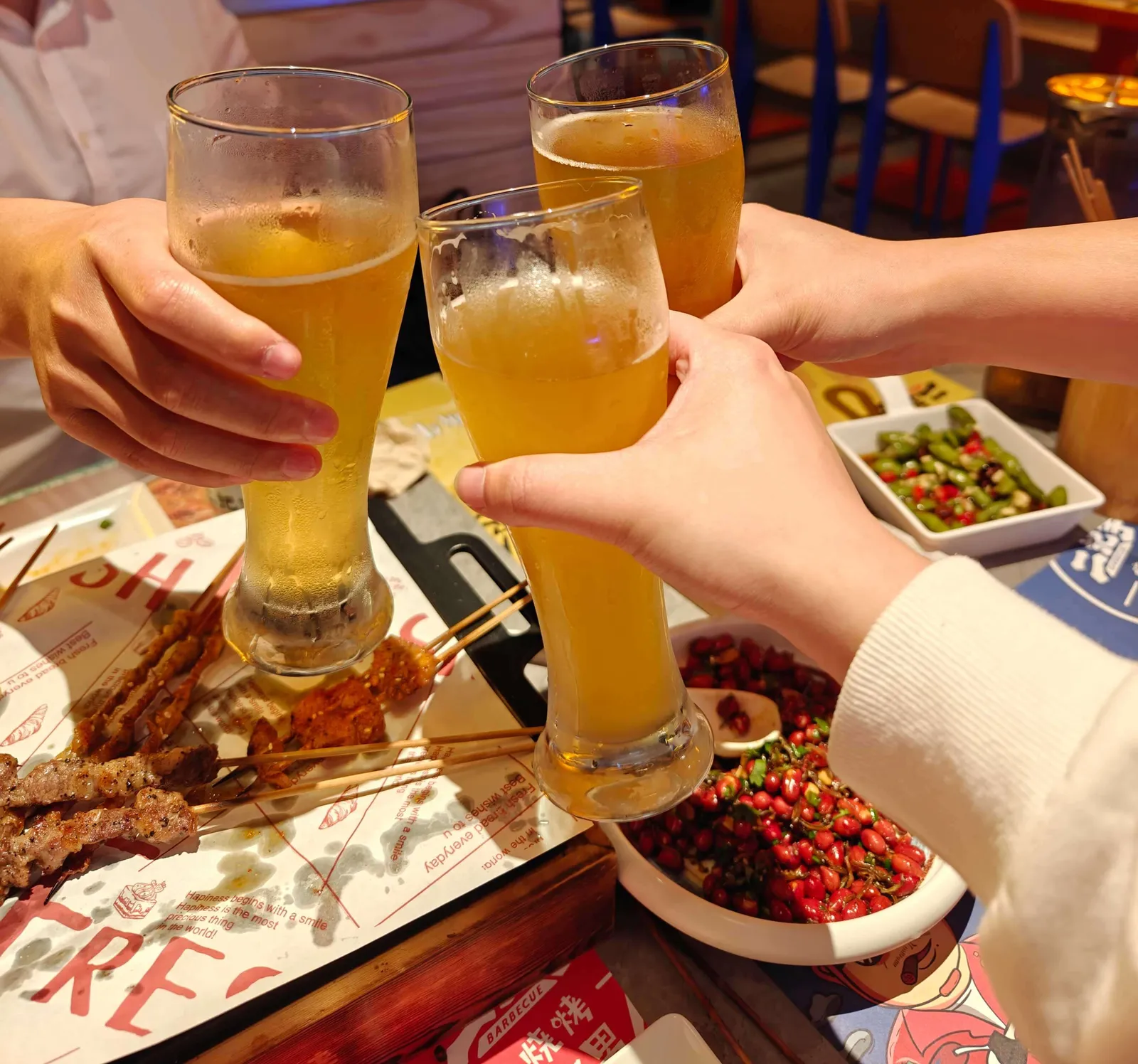 同事们在深圳聚餐